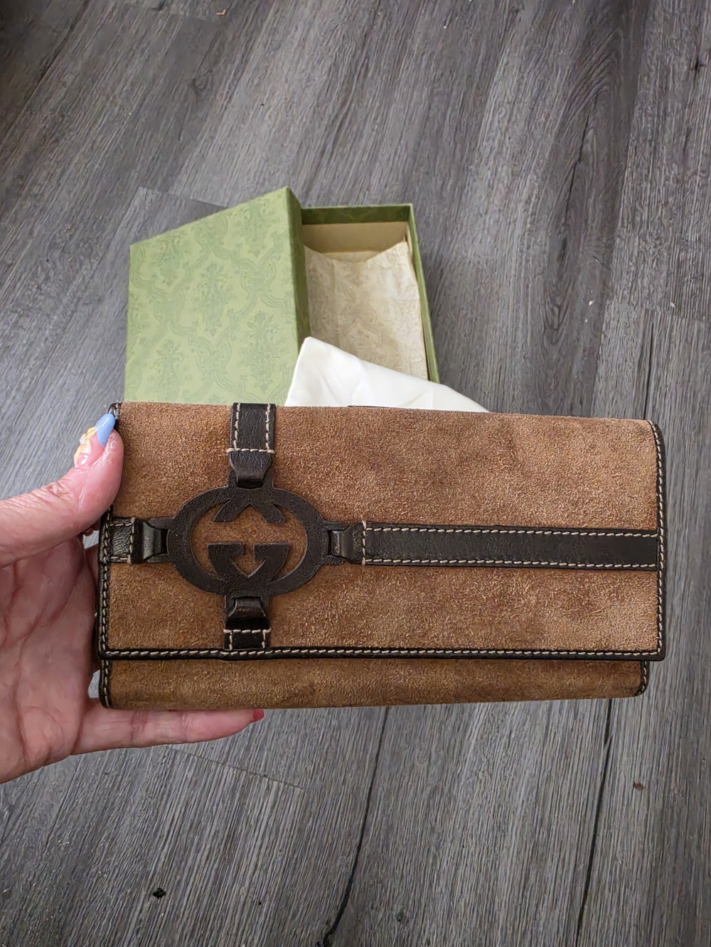 Gucci Suede Brown Wallet Clutch - Brown - Picture 4 of 16